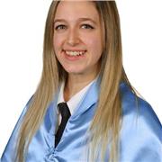 Soy una chica atenta que le encanta proporcionar clases únicas y divertidas a sus alumnos. Me adapto a cualquier edad y nivel.